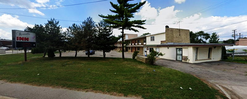 Roseville Inn (Rio Motel) - From Web Listing (newer photo)